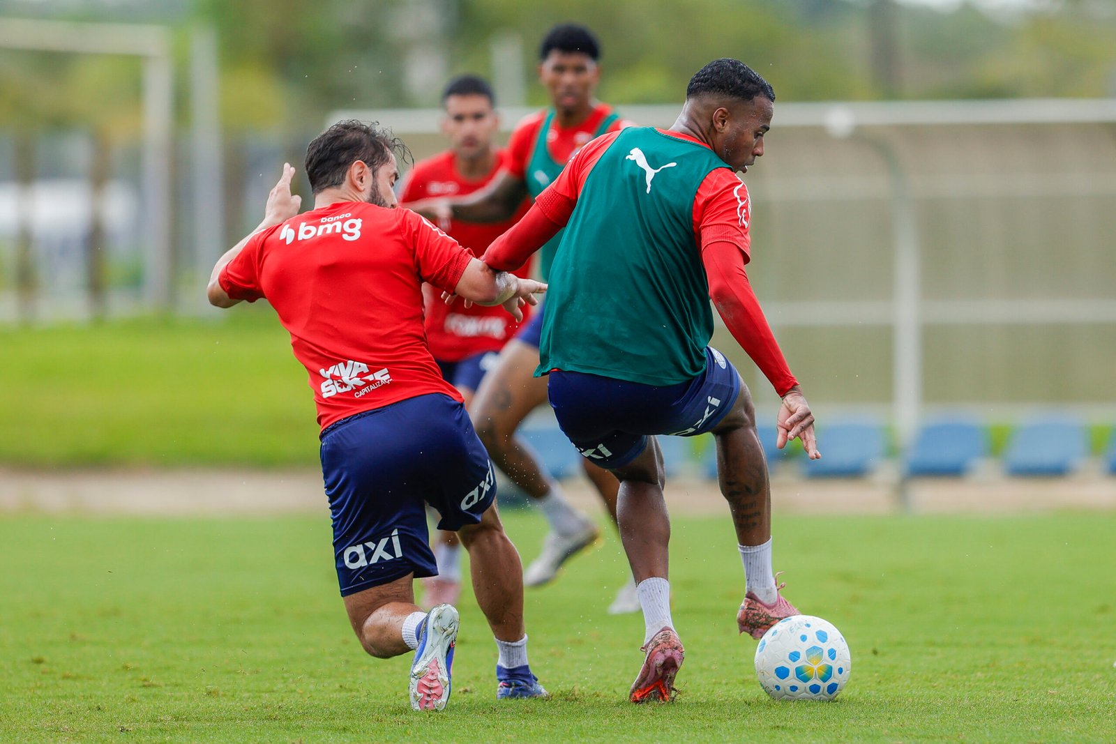 Com Everton Ribeiro, Bahia inicia preparação para encarar o Fluminense