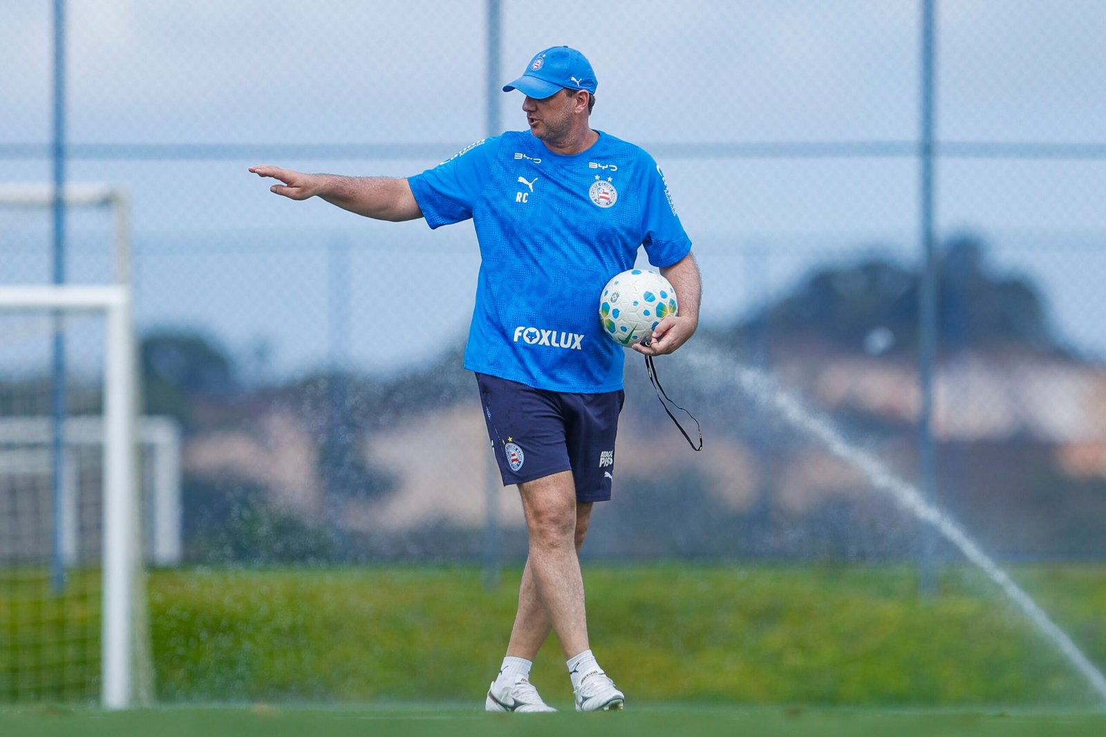 Trabalho tático rouba a cena em segundo treino do Bahia pensando no Ba-Vi