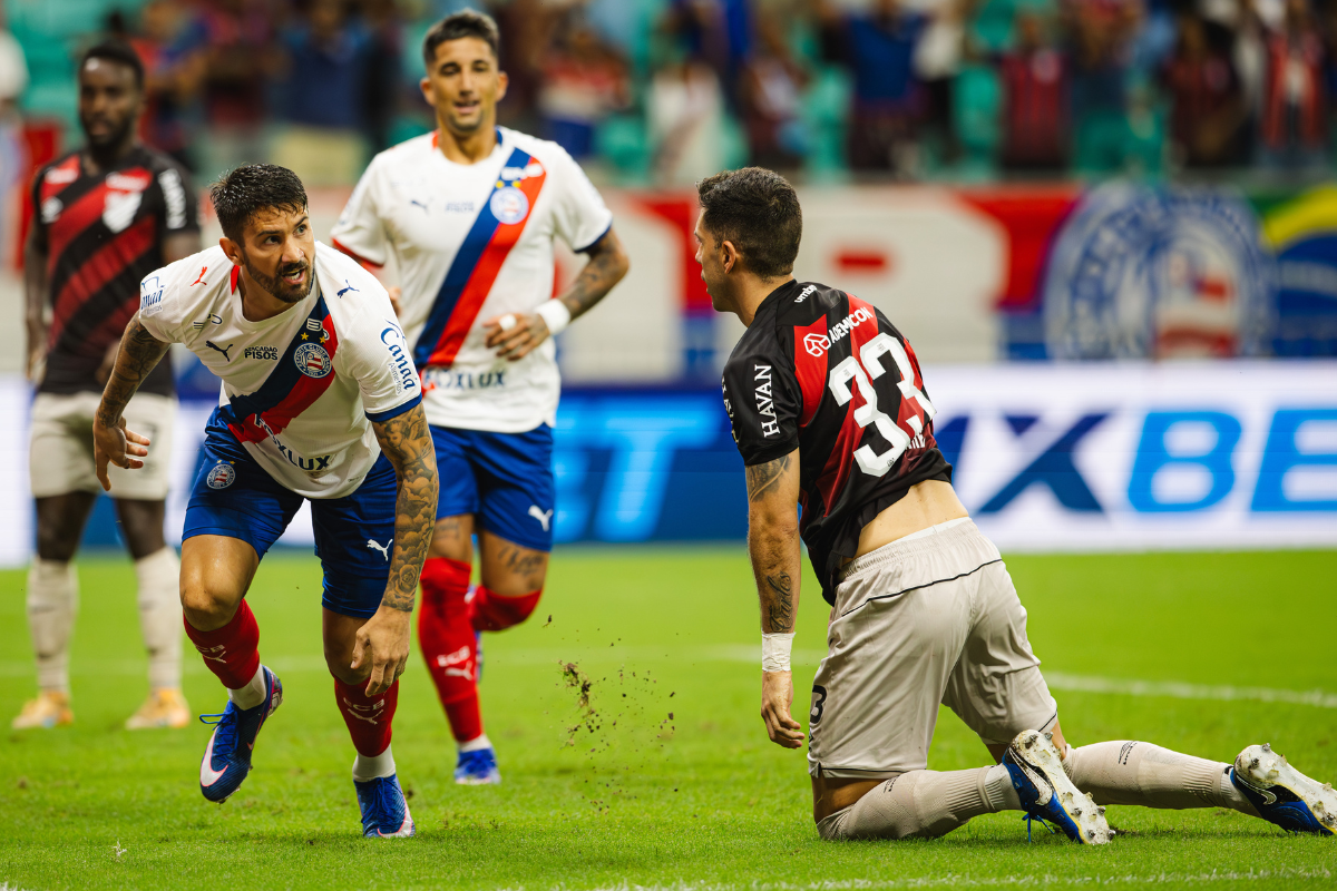 Athletico-PR x Bahia: duelo pelo G-4 é marcado por polêmicas e histórico recente