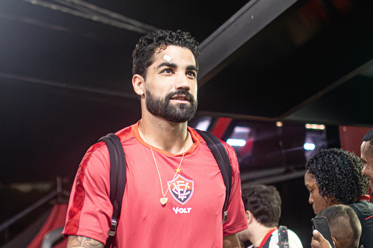 Modificado, Vitória está escalado para enfrentar o Grêmio no Barradão