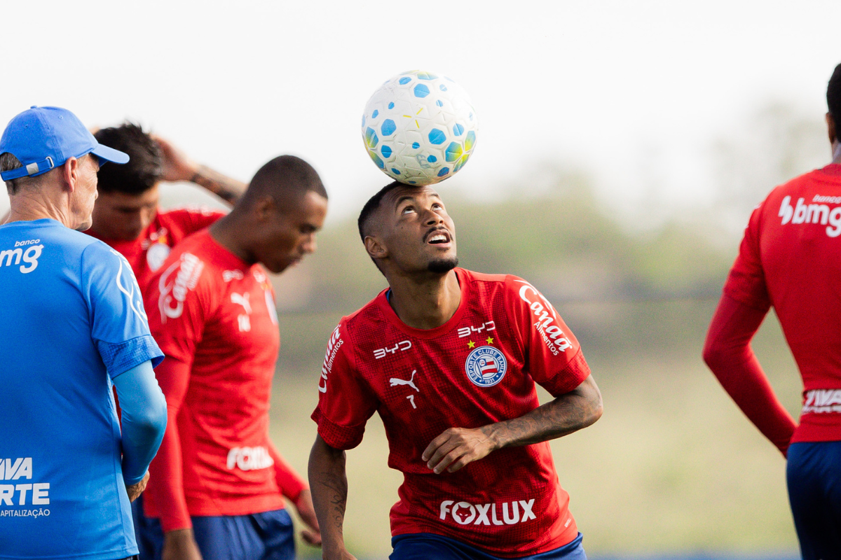 Com Ademir no ataque, Bahia está escalado para encarar o Athletico-PR na Arena da Baixada