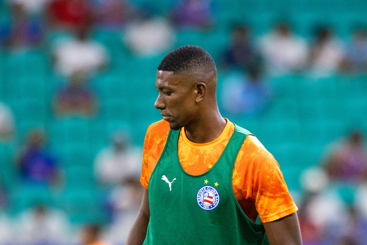 Apesar da derrota, Kanu elogia partida contra o Athletico-PR e foca no Bahia: “Ainda tem campeonato”